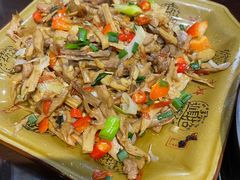 -朗妈私房菜(婺女州店)