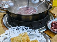 -五洞培记山庄·鲜牛肉火锅