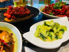 -沪小胖小龙虾(淮海中路旗舰店)