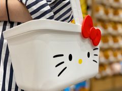 -名创优品(广东省广州琶洲保利广场店)