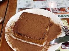 小龙凤漏奶华-小龍鳳餐室(番禺路店)