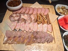 -李记饺子·熏酱东北菜(欢乐谷店)