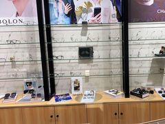 -无界眼镜MaxLess(滨江星光大道店)