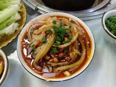 -南渝食府.墨脱石锅松茸鸡