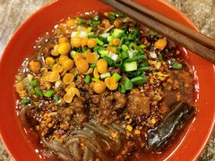 精肉杂酱酸辣粉-阿坤传统手工小吃(沙坪坝店)