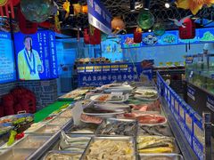 -鱼满舱·鲜活海鲜·正宗鲁菜