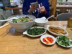 -鲜越鲜鱼粉(财富购物中心店)