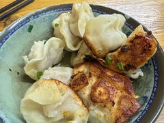 -无名氏宵夜小摊(祝家三姐妹馄饨店)