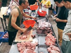 -标记美食新鲜猪杂(兴南大道店)