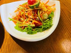 酸辣无骨凤爪-明泰谷泰国餐厅(正大广场店)