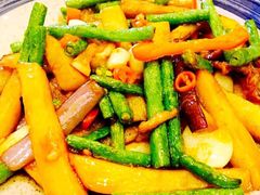 -鑫悦楼煎蟹·16年海鲜大排档