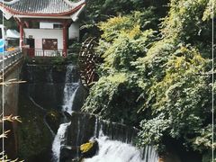 -神农架香溪源景区