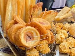 -万松园美食街