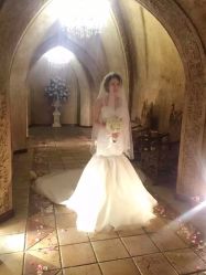 -Flora婚纱礼服定制租赁店