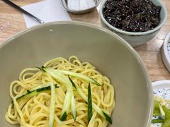 招牌炸酱面-喜来苑