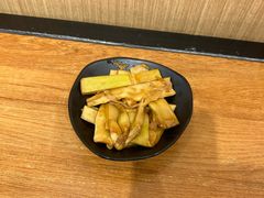卤笋-鲜越鲜鱼粉(财富购物中心店)
