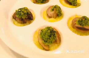Burgundy-style Escargot