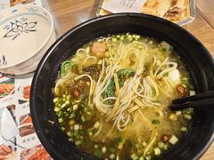 -元志初腊汁肉夹馍(钟楼粉巷店)
