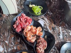 -啊美丽炭火烤肉(滑翔一店)
