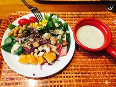 有机沙拉吧-So Lounge索兰至餐厅(蓝色港湾店)