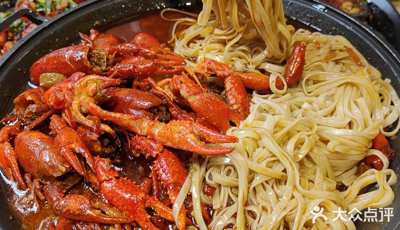 超级容易嗦手指的小龙虾