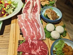 -明洞阿姨·韩式酱蟹烤肉·创意料理(三元桥店)