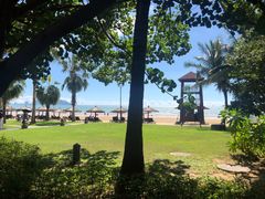 -三亚湾海居铂尔曼度假酒店