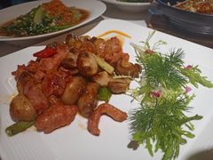 香煎口蘑脆爽肉-周三的情书花园餐厅(江北店)
