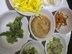 -桥香园过桥米线(民族村店)