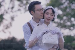 -易摄影婚纱摄影工作室