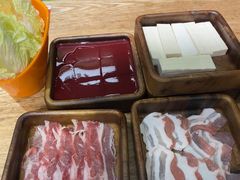 -菌小白火锅(时尚天河店)