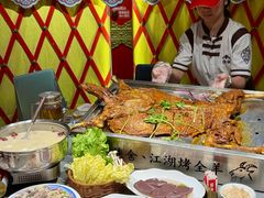 -侠舍·江湖烤全羊·大排档(沌口总店)