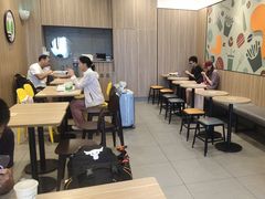 -德克士(车站路店)