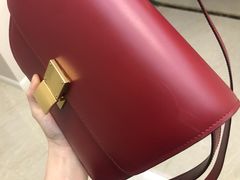 -爱革·奢品·鞋包·衣物·家居(金桥国际商业广场店)