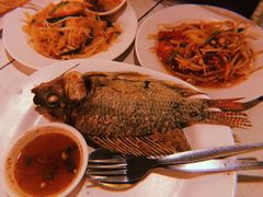 -芭提雅Amporn Seafood自助餐厅