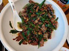 -爱碗亭·鲜炒湖南菜(壹城中心店)