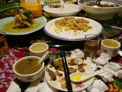 -闯关东东北农家菜(崂山石老人店)