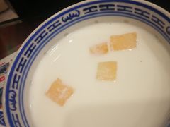 -广信牛奶甜品世家(台东店)