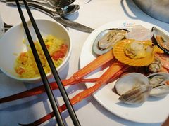 -领鲜活海鲜榴莲自助火锅(东门店)