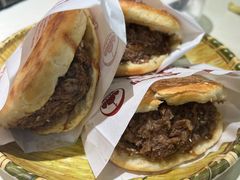 牛肉烧饼（多肉）-穆得·老周家牛肉烧饼(普利街店)