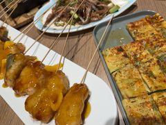 -街角等你.大连海鲜烧烤.经典铁板海鲜串(西安路店)