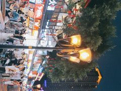 -八一好吃街·高品美食广场