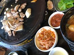 -Dombe豚(黑猪肉街店)