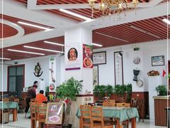 大堂-尕西新疆大盘鸡(回辉村分店)