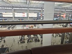 -星巴克(上海虹桥站2A检票口)