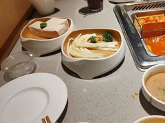 -海底捞火锅(关山保利店)