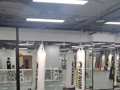 -拳力汇散打搏击泰拳俱乐部(绿地缤纷城店)