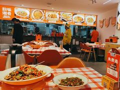 -韵味湘肴·小炒黄牛肉(五一广场美食地标店)