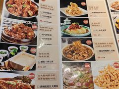 -95号酱骨·一块豆腐(展春园西路店)