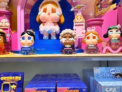 -泡泡玛特POPMART(上海环球港店)